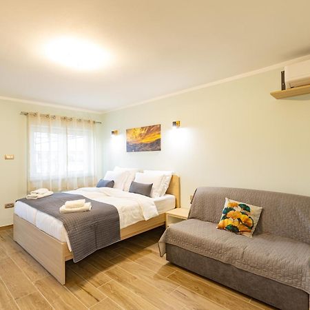 Adriatic Bay Apartments Portoroz Ngoại thất bức ảnh
