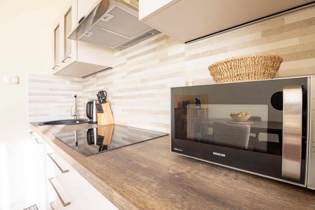 Adriatic Bay Apartments Portoroz Ngoại thất bức ảnh