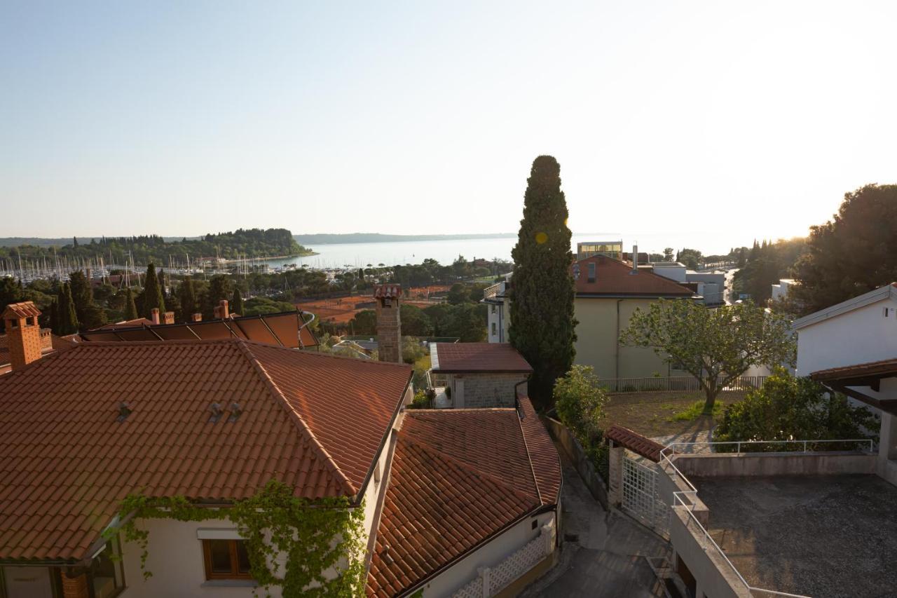 Adriatic Bay Apartments Portoroz Ngoại thất bức ảnh