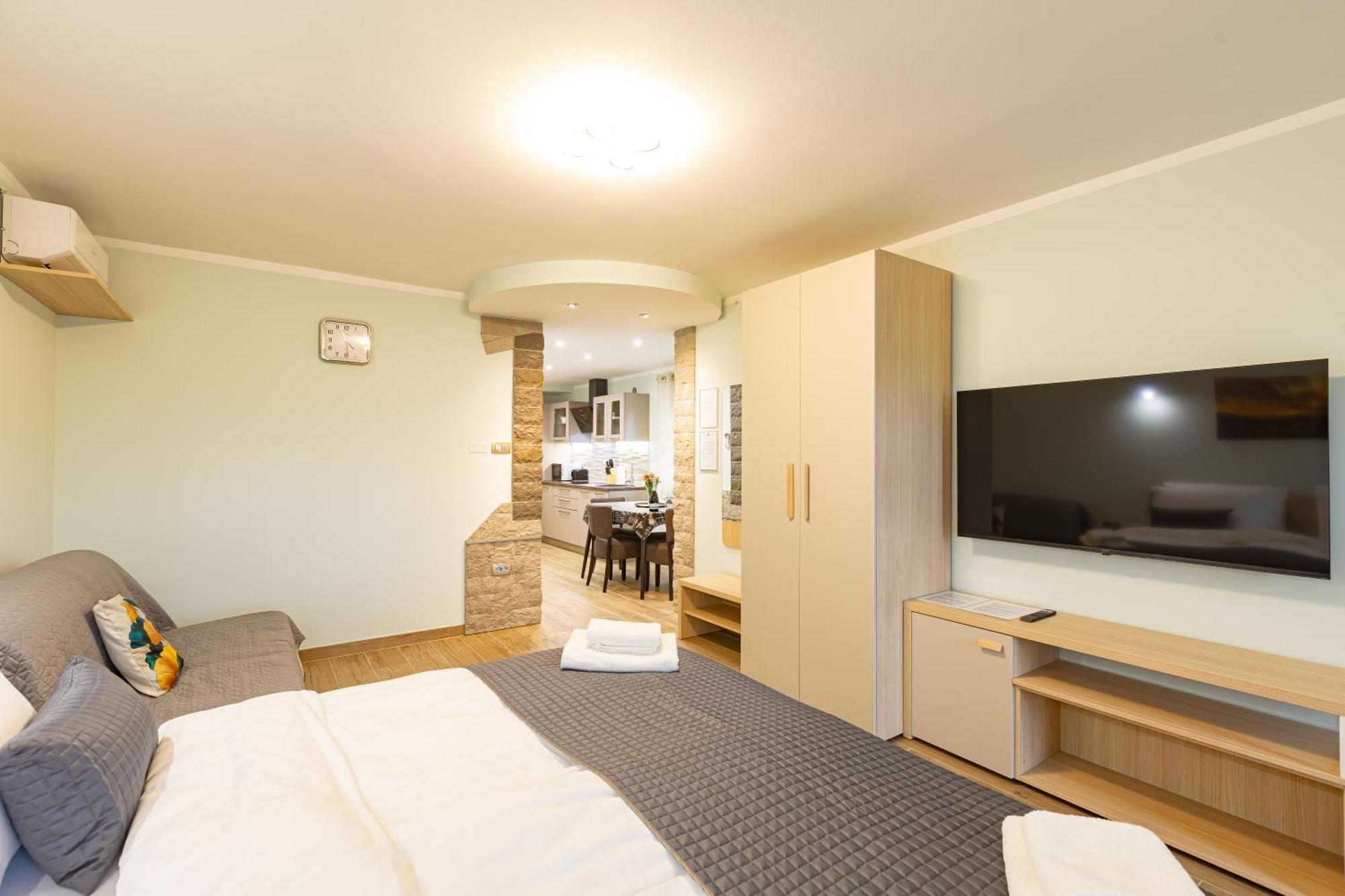 Adriatic Bay Apartments Portoroz Ngoại thất bức ảnh